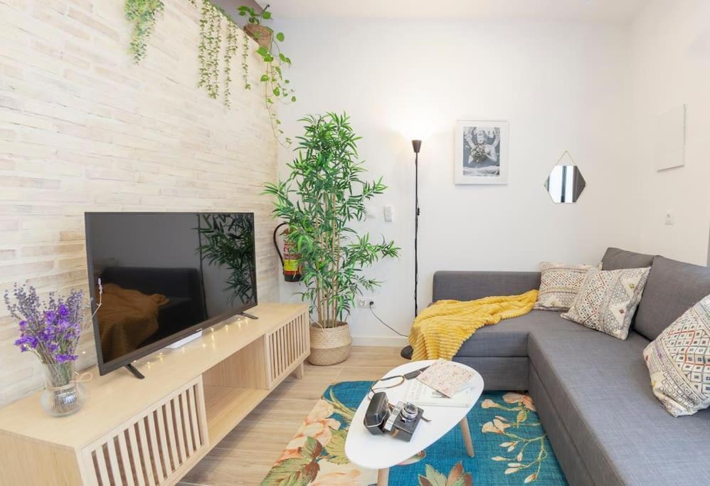 Rb - Urban Loft Retreat, Comfort & Good Location Valenza Esterno foto