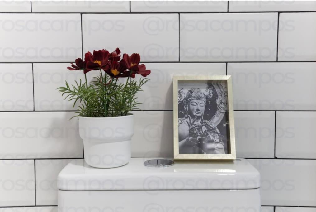 Rb - Urban Loft Retreat, Comfort & Good Location Valenza Esterno foto