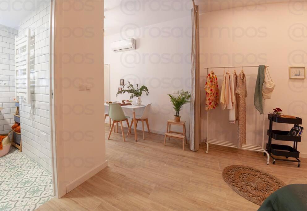 Rb - Urban Loft Retreat, Comfort & Good Location Valenza Esterno foto